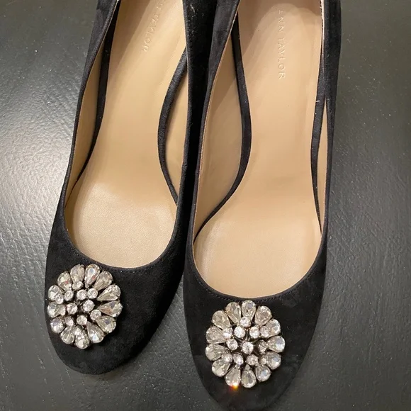 Ann Taylor Black Suede Block Heel with Crystal Detail - Size 9 - Picture 1 of 11